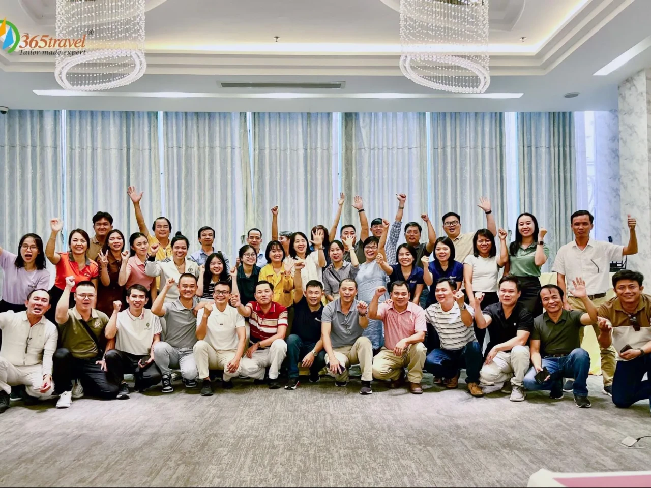 Encuentro de guías turísticos de 365 Travel en el norte de Vietnam